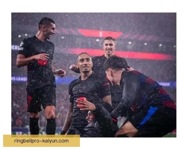 拉菲尼亚状态回暖，期待在欧冠联赛中继续争夺金靴荣誉